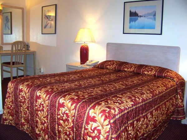 Townhouse Motel Weed Chambre photo