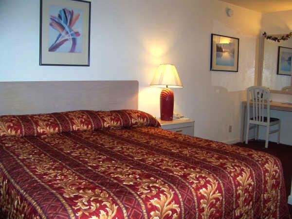 Townhouse Motel Weed Chambre photo