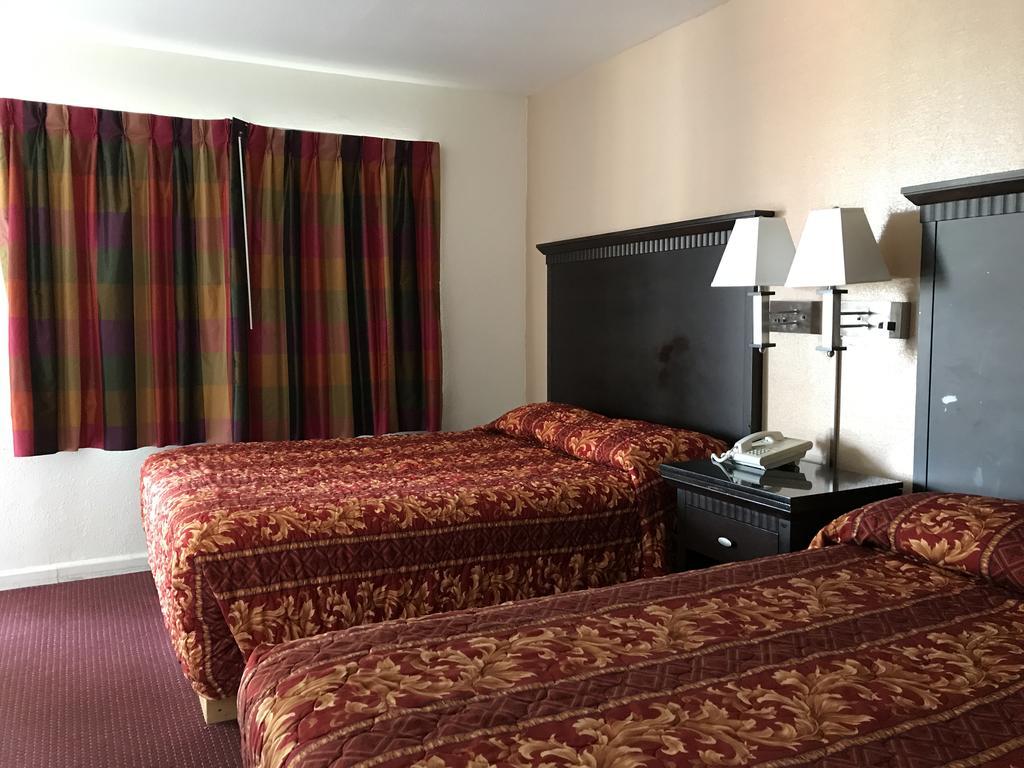 Townhouse Motel Weed Extérieur photo